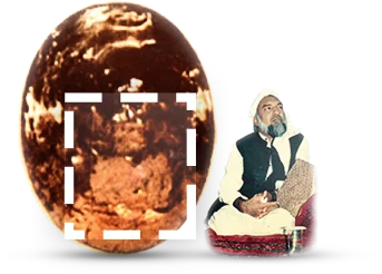 Image of HDE Ra Gohar Shahi in the Maha Shiv Ling (Hajar al Aswad)